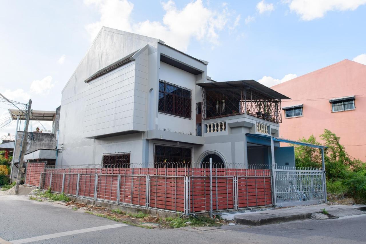 Bluebell House Hatyai - Cosy 3 Bedrooms For 10 Pax - 9 Mins Drive To Lee Grd Ban Kho Hong 외부 사진
